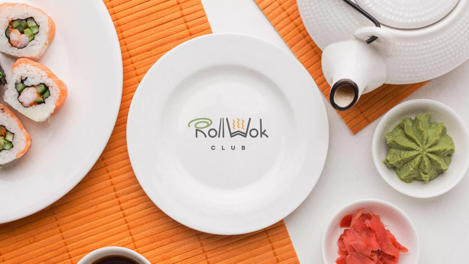 Разработка логотипа и фирменного стиля в Мценске для суши-бара «Roll Wok Club» Разработка логотипа и фирменного стиля в Мценске для суши-бара «Roll Wok Club»